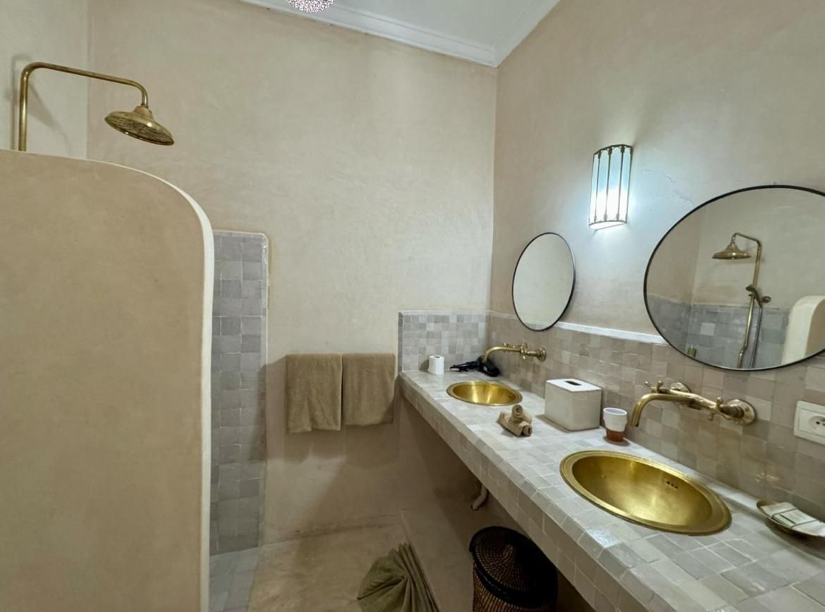 Riad 27 & Spa Entierement Privatise Marrakesh Exterior photo