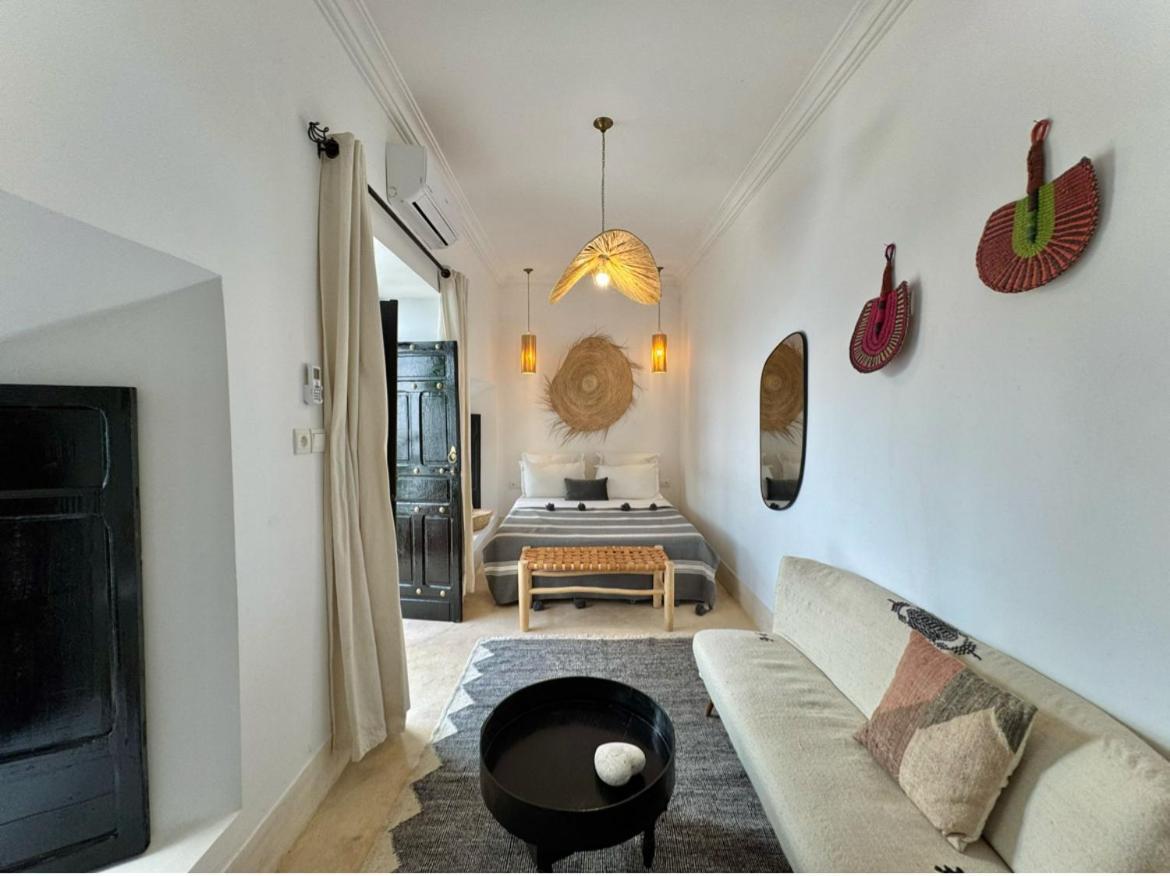 Riad 27 & Spa Entierement Privatise Marrakesh Exterior photo