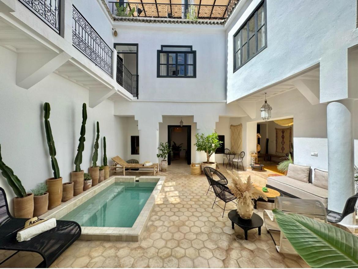 Riad 27 & Spa Entierement Privatise Marrakesh Exterior photo